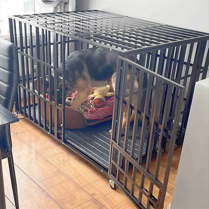 Strong Pet Cage  with Lockable Wheels and Tray